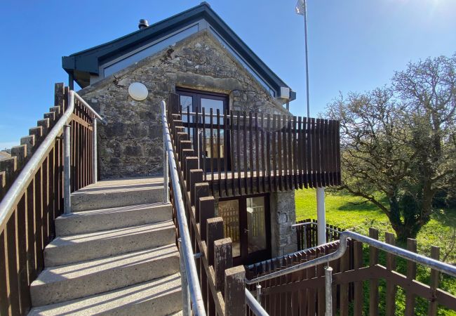 Apartment in Kinvara - Kinvara Holiday Accommodation (Top) Apartment in Kinvara - Kinvara Holiday Accommodation (Top)