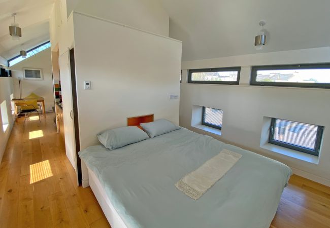 Apartment in Kinvara - Kinvara Holiday Accommodation (Top) Apartment in Kinvara - Kinvara Holiday Accommodation (Top)