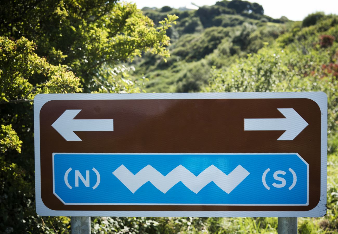 Wild Atlantic Way Road Sign © Failte Ireland & Tourism Ireland