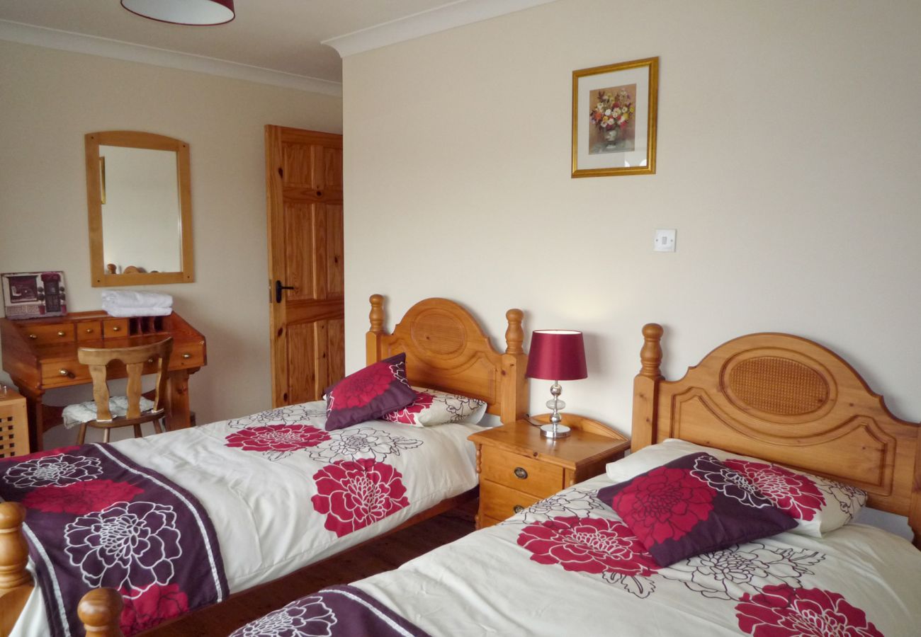 Charming Self- Catering Mountain View Holiday Home near Louisburg, County Mayo