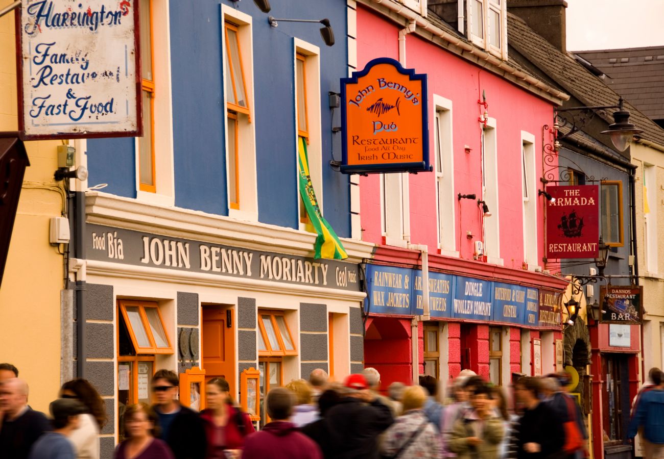 Dingle, County Kerry © Failte Ireland