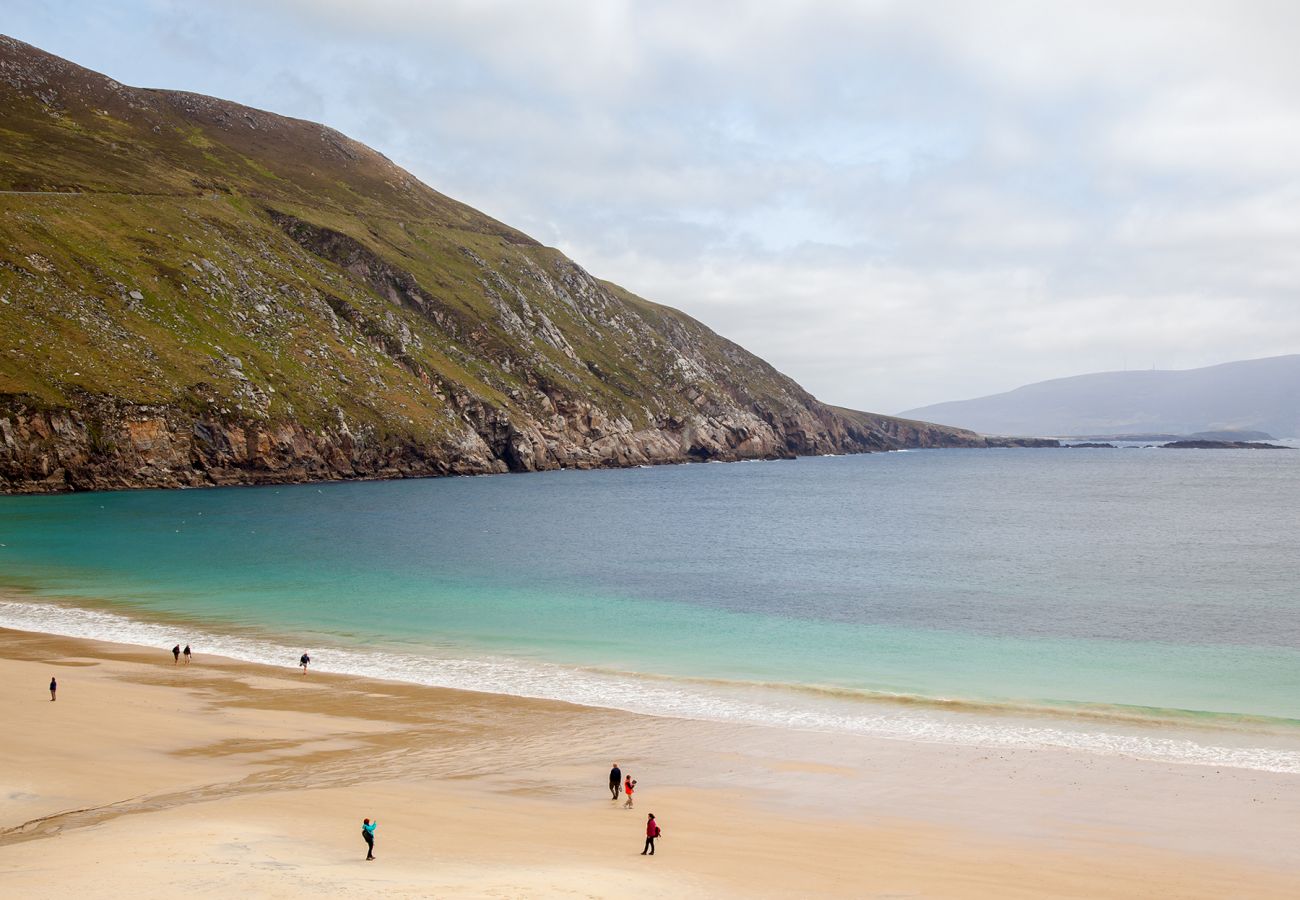 Keem Bay, Achill Island, County Mayo © Fáilte Ireland