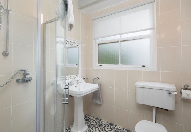 House in Midleton - Daisys Cottage Barnabrow House in Midleton - Daisys Cottage Barnabrow