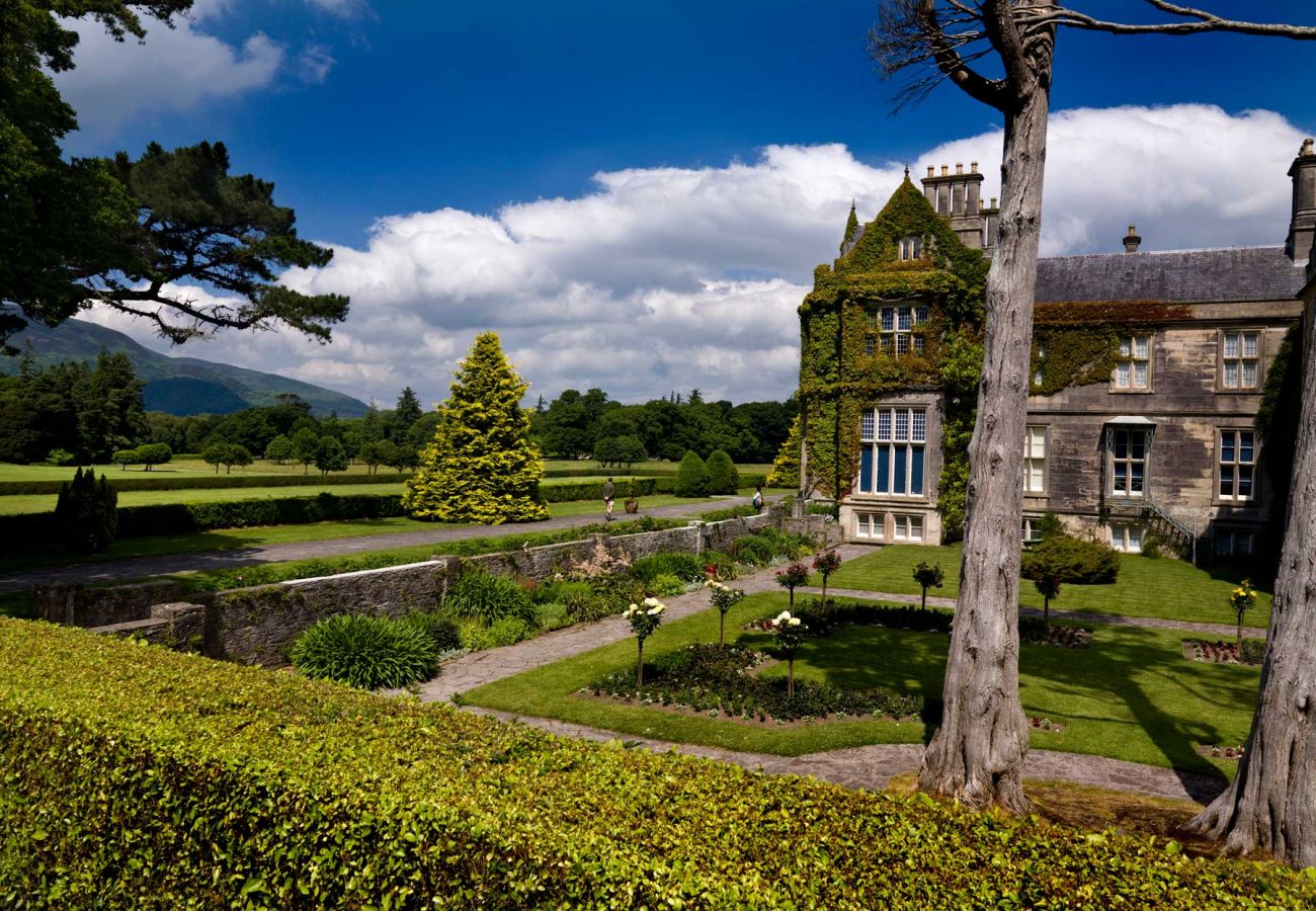 Muckross House and Gardens, County Kerry © Chris Hill