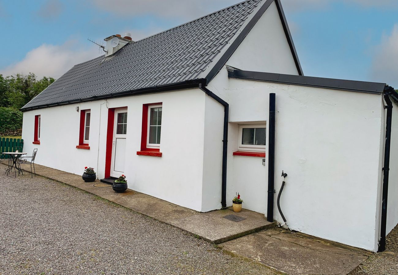  Tigin Mamo Holiday Cottage, Glenbeigh, County Kerry