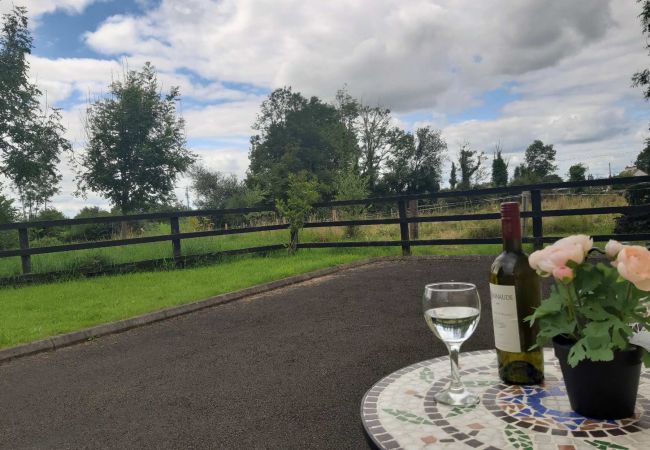 Family Friendly Self-Catering Rural Retreat Primrose Cottage, Kinnitty, County Offaly