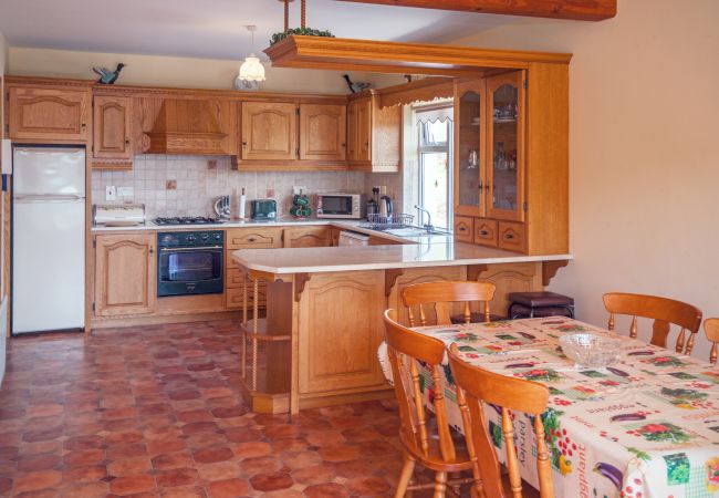 Lough Corrib View Holiday Home, Large Holiday Accommodation in Maam, County Galway