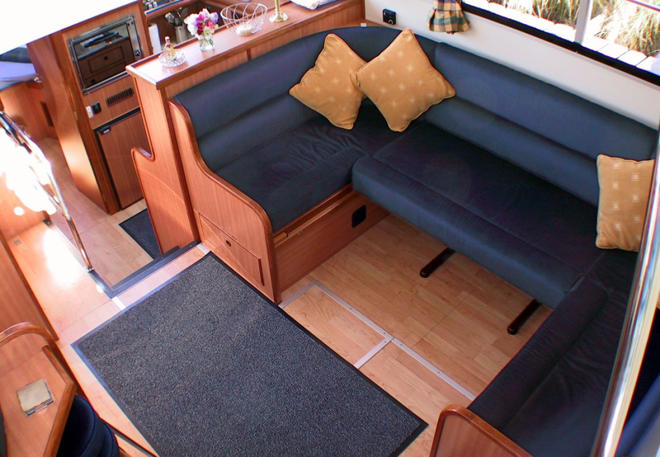 Hire a boat on Lough Erne in County Fermanagh Manor Marine Noble Commander 6/8 Berth