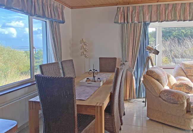 Cottage in Roundstone - Dogs Bay Holiday Cottage Cottage in Roundstone - Dogs Bay Holiday Cottage