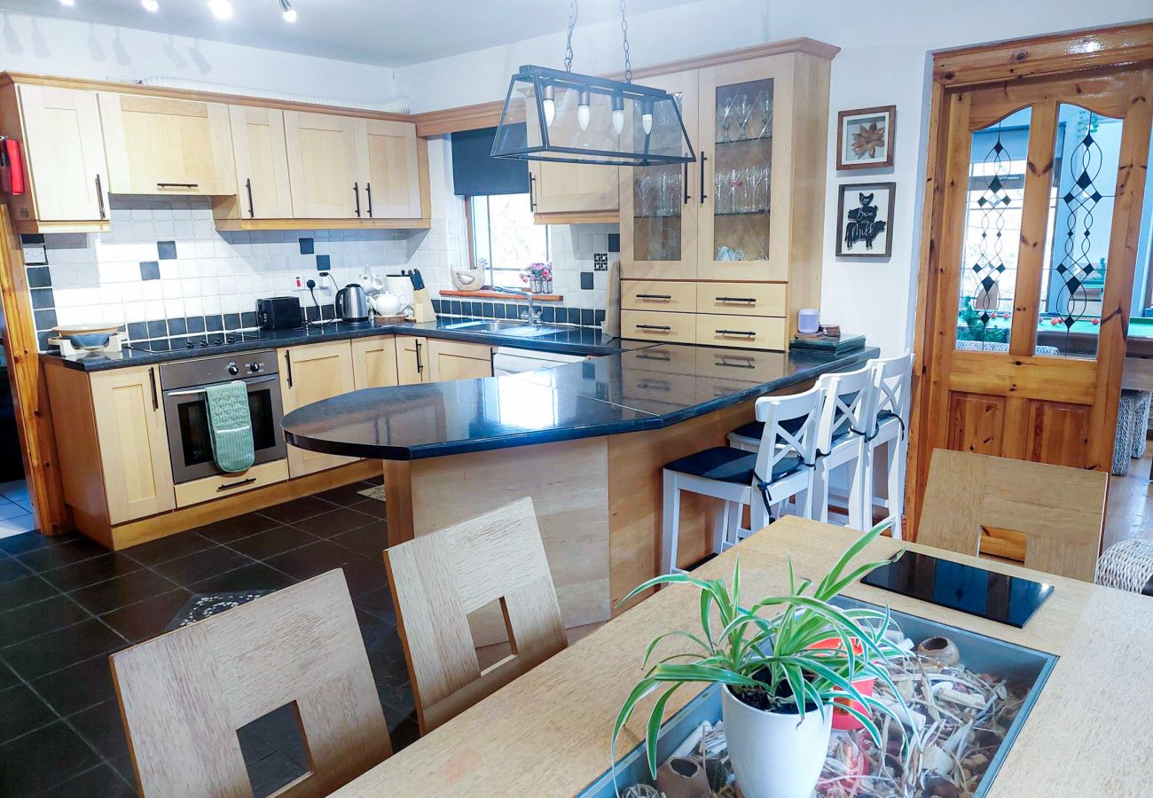 Kitchen/Dining room Knockmanagh Holiday Home