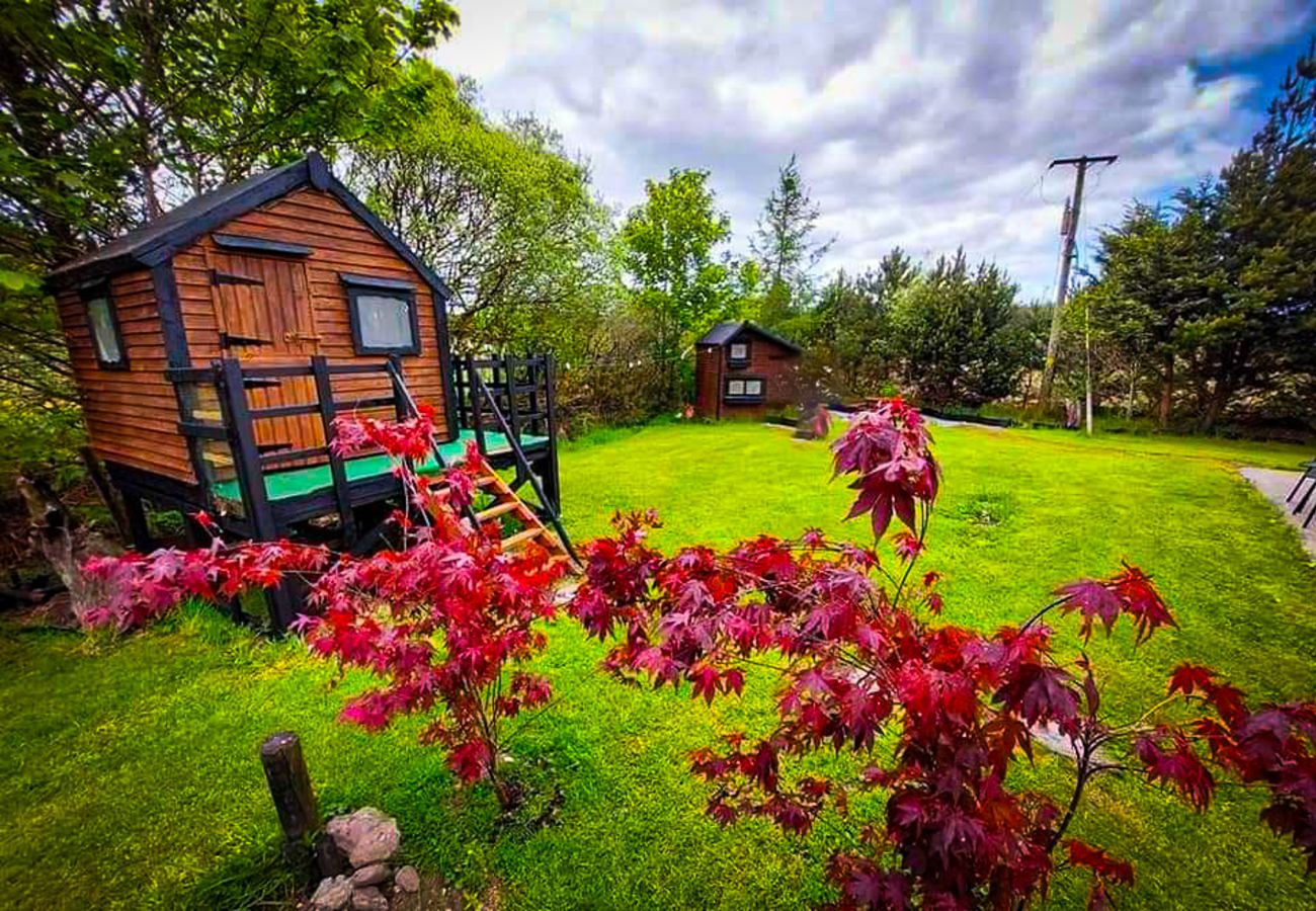 Large Enclosed Garden Space Knockmanagh Holiday Home