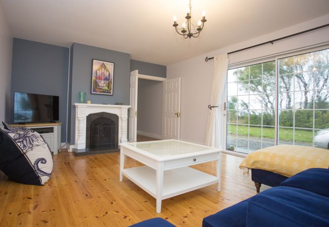 Saltee View Holiday Home, Beautiful Seaside Holiday Home Available near Kilmore County Wexford | Trident Holiday Homes | Read More & Book Online Today
