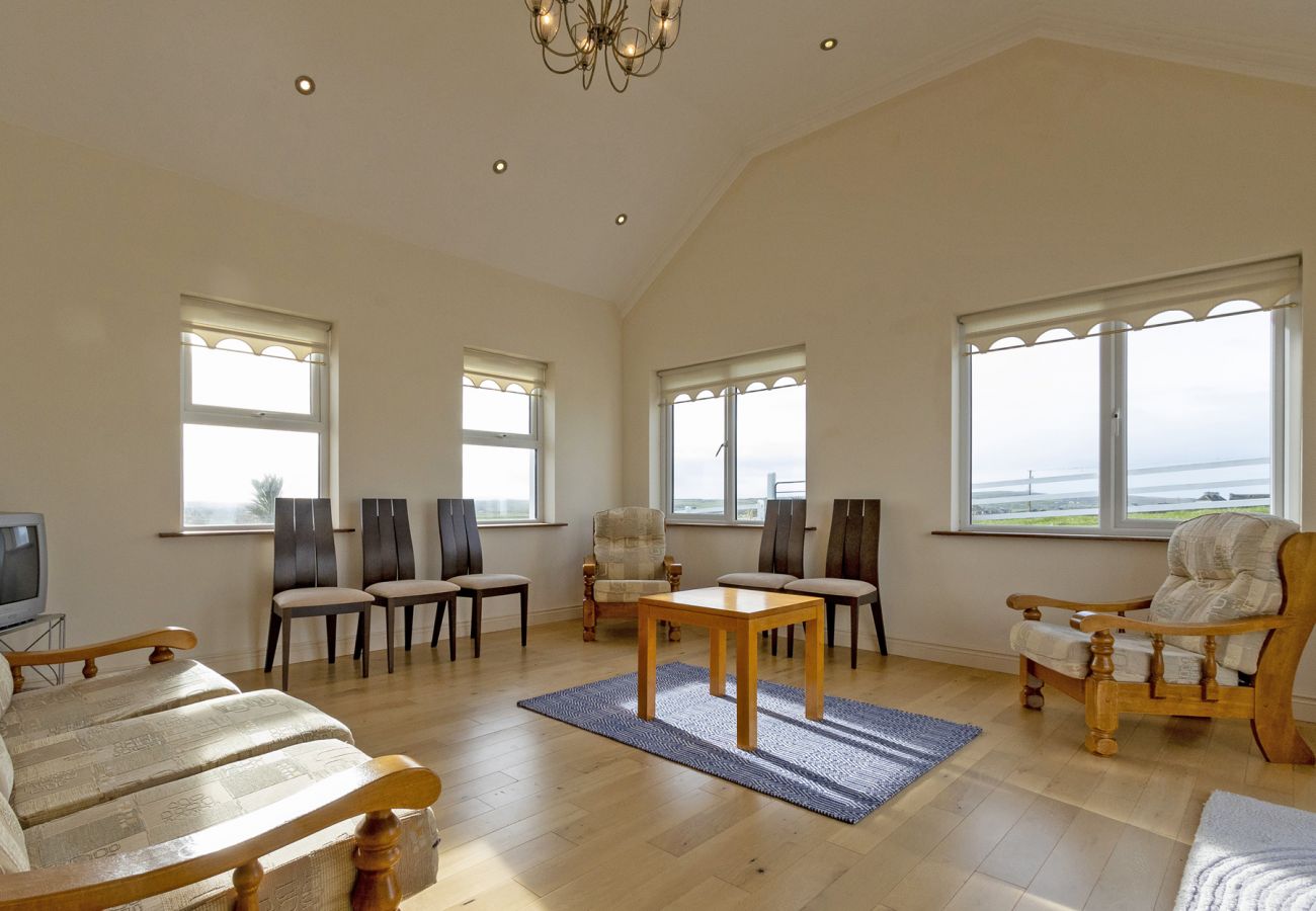 Matthews Cottage Doonbeg, Coastal Holiday Accommodation near Doonbeg, County Clare