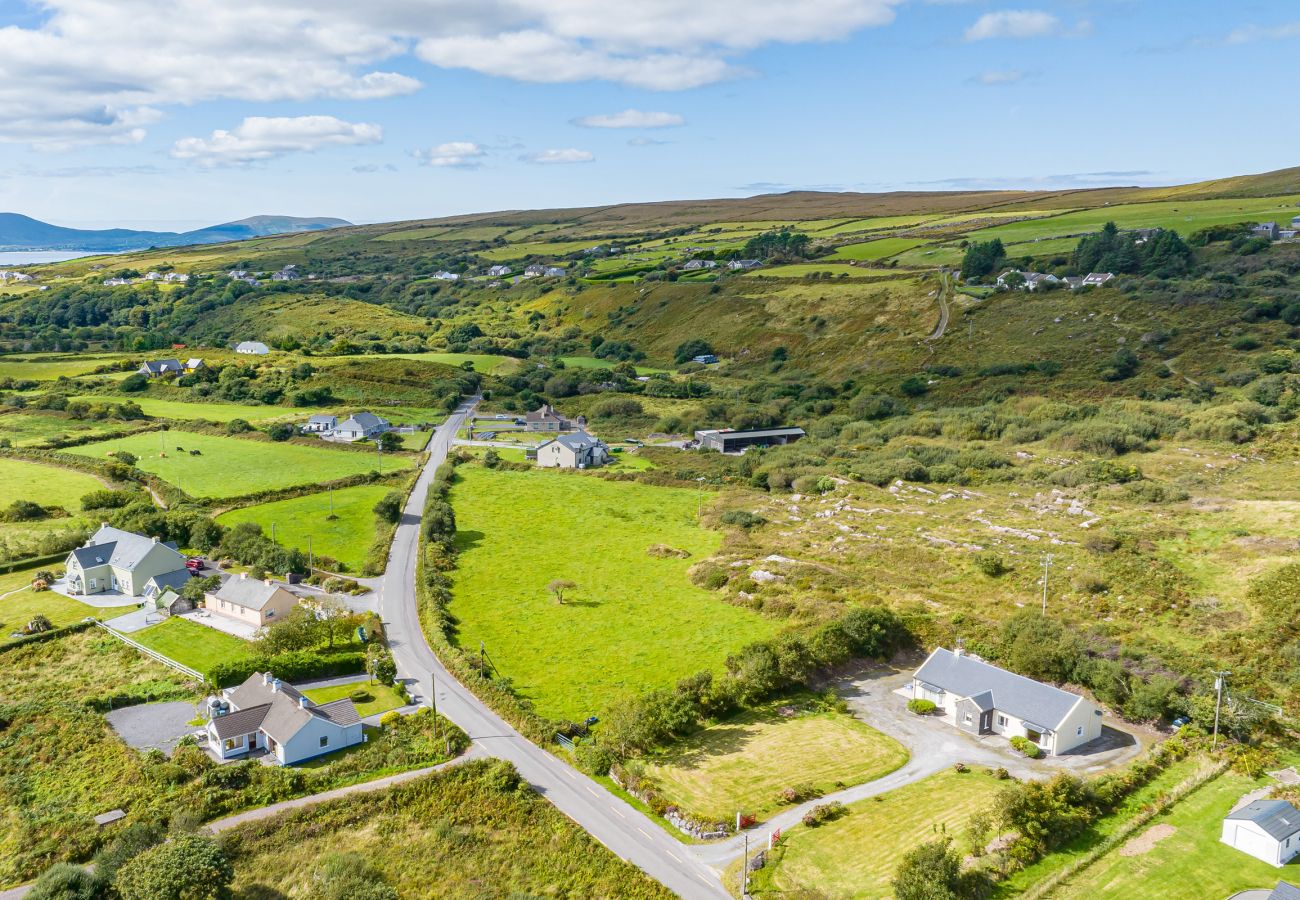 Church Island View Holiday Home, Lake View Holiday Accommodation Available near Waterville, County Kerry