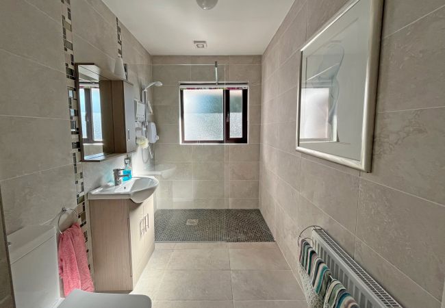 House in Oranmore - The Nook Oranmore Holiday Home House in Oranmore - The Nook Oranmore Holiday Home
