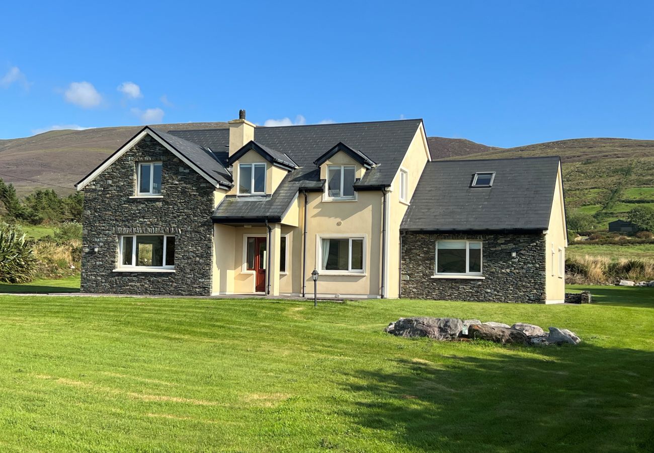 Valentia View Holiday Home, Coastal Holiday Accommodation Available near Caherciveen, County Kerry| Trident Holiday Homes | Read More and Book Online 