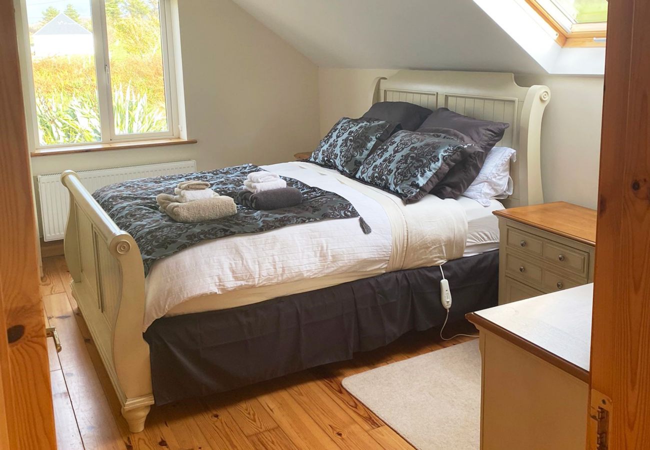 Valentia View Holiday Home, Coastal Holiday Accommodation Available near Caherciveen, County Kerry| Trident Holiday Homes | Read More and Book Online 