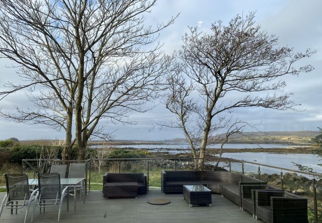 Cashel Bay Holiday Home, Seaside Holiday Accommodation Available in Cashel, County Galway