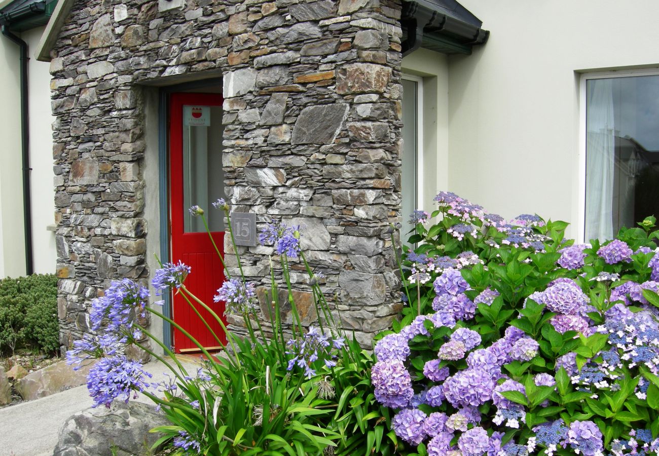 Waterville Holiday Homes No 10, Coastal Accommodation Available in Waterville, County Kerry