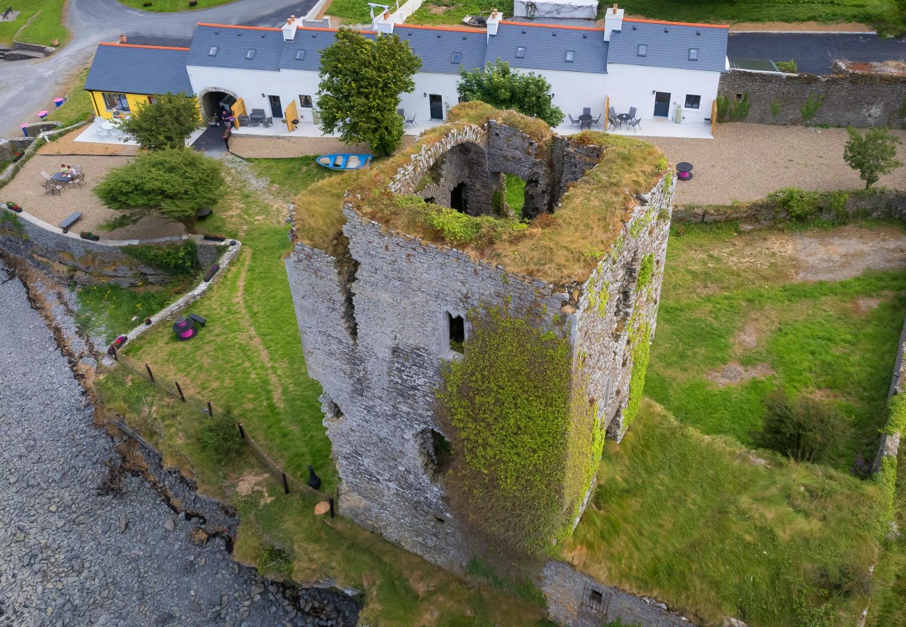 Shannon Castle Holiday Cottages Type A , Riverside Holiday Accommodation Available in Ballysteem, County Limerick