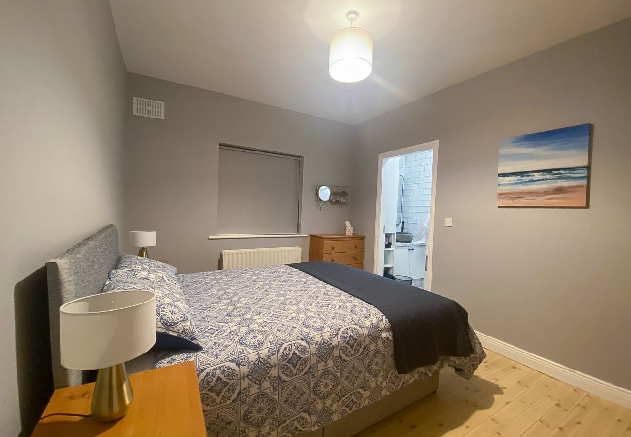 Hilltop Haven Kilmore, Coastal Holiday Accommodation Available in Kilmore, County Wexford
