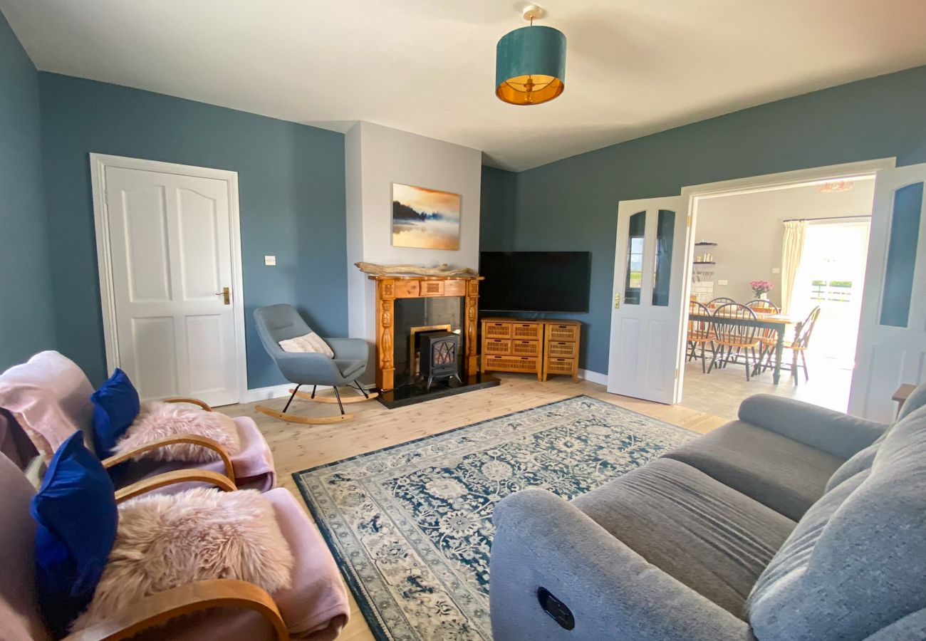 Hilltop Haven Kilmore, Coastal Holiday Accommodation Available in Kilmore, County Wexford