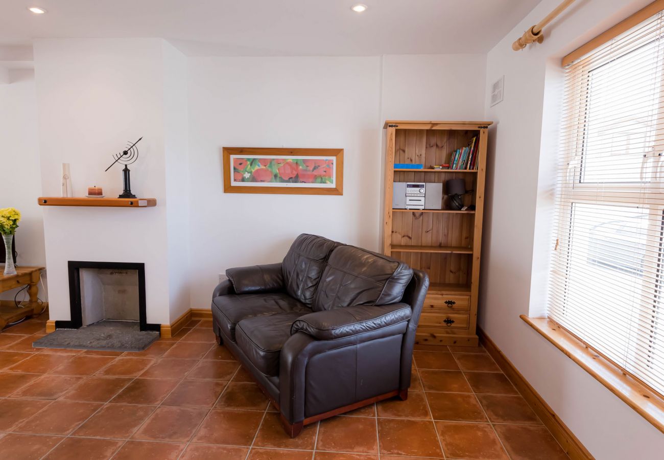  Kilkee Townhouse| Coastal Self-Catering Holiday Accommodation Available in Kilkee, County Clare