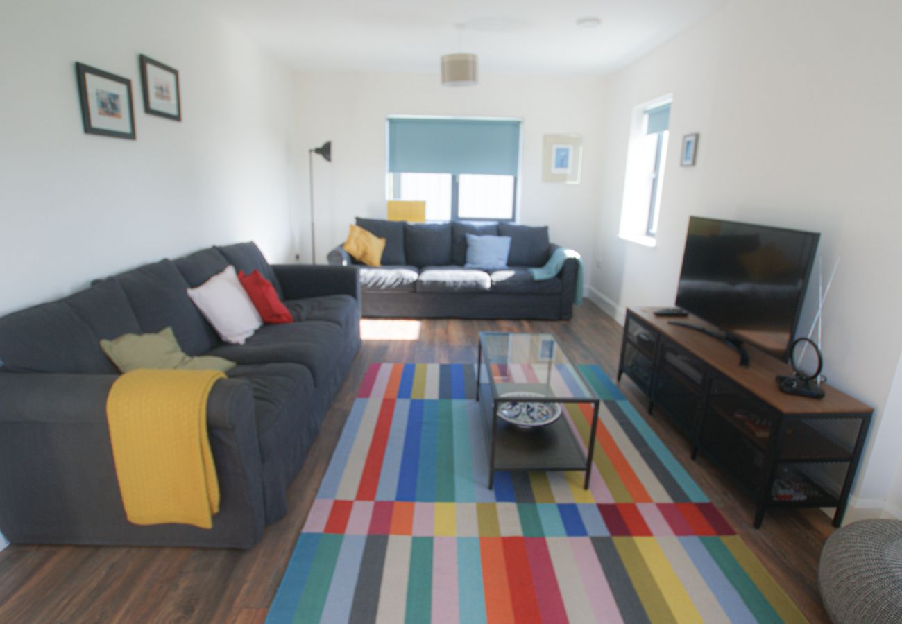 Bell View Holiday Home Sheeps Head | Coastal Self-Catering Holiday Accommodation Available in Bantry, County Cork