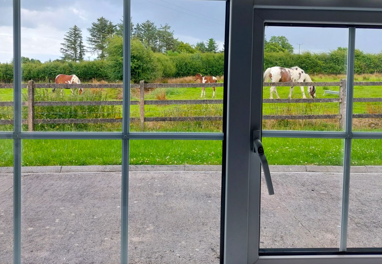 Farm View Cottage Castlerea, Castlerea, Co. Roscommon | Rural & quiet Self-Catering Holiday Accommodation Available in Castlerea, County Roscommon