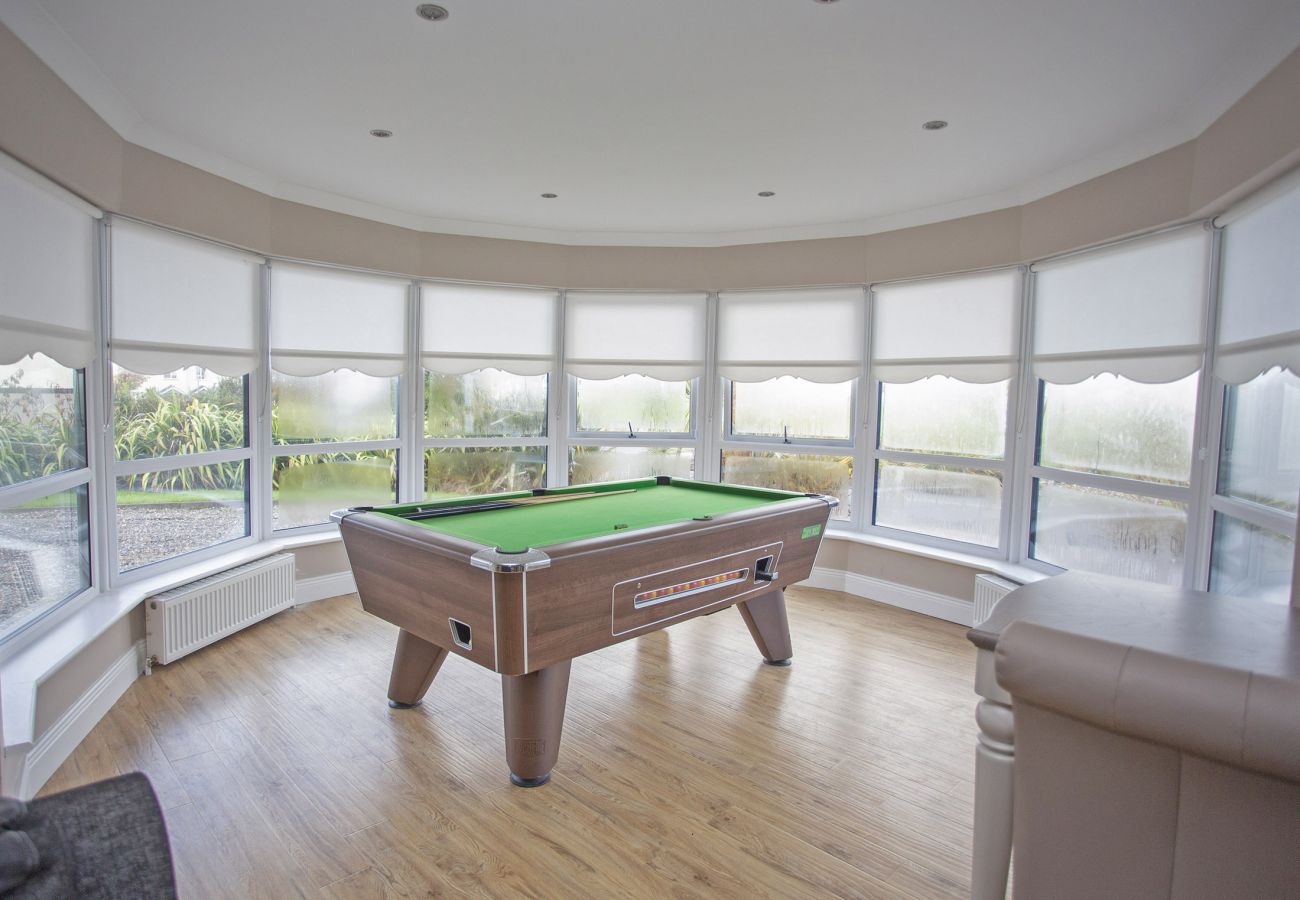 Pool table at Rosslare Strand Holiday Home in Wexford © Trident Holiday Homes 