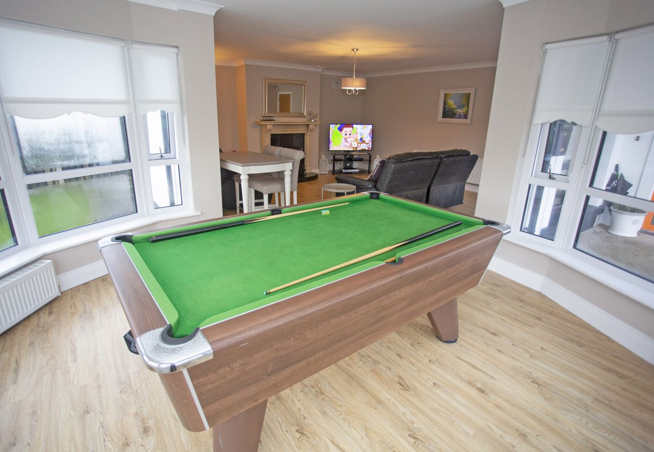 Pool table at Rosslare Strand Holiday Home in Wexford © Trident Holiday Homes 