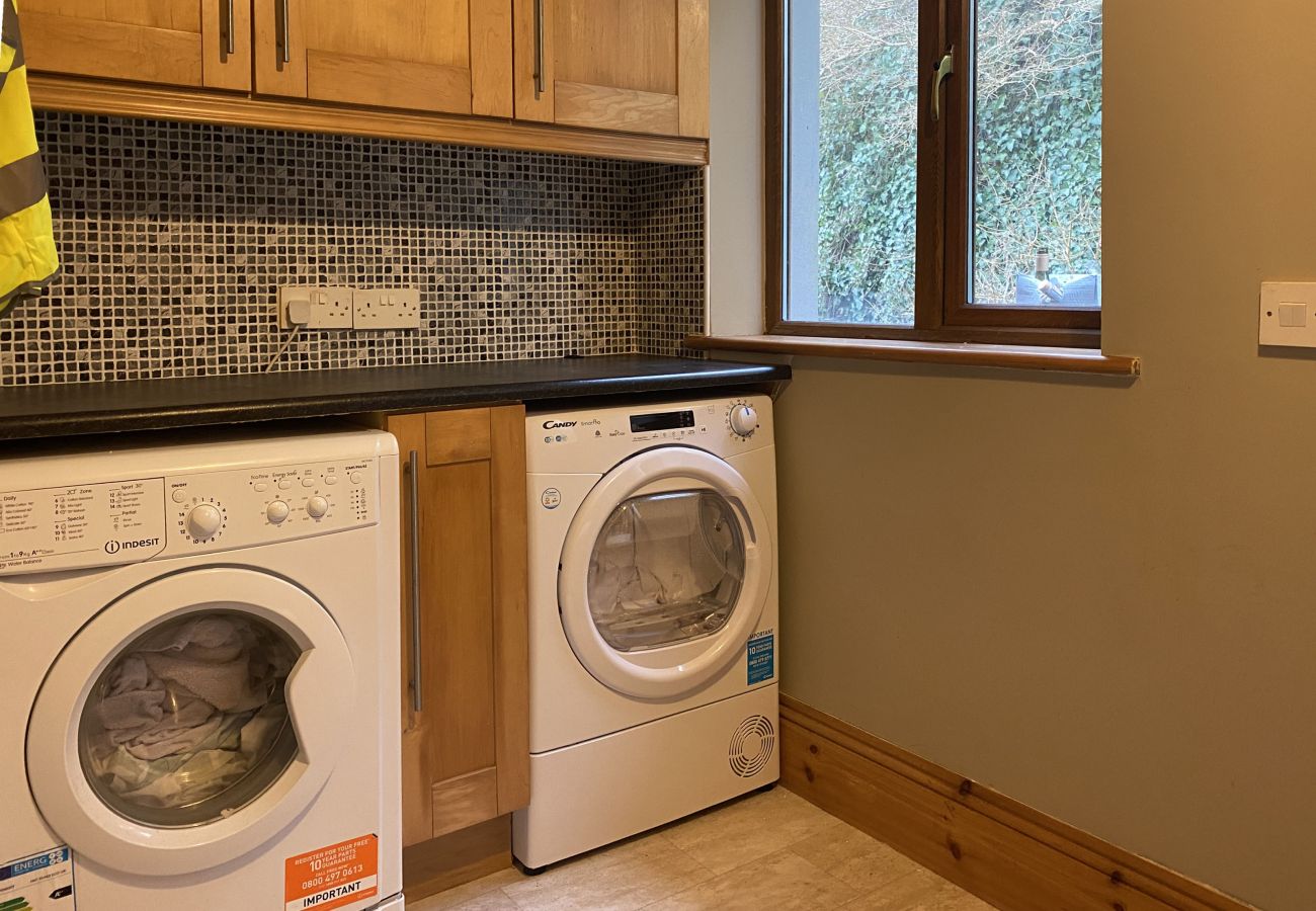 Utility room in Owenglin River Holiday Home