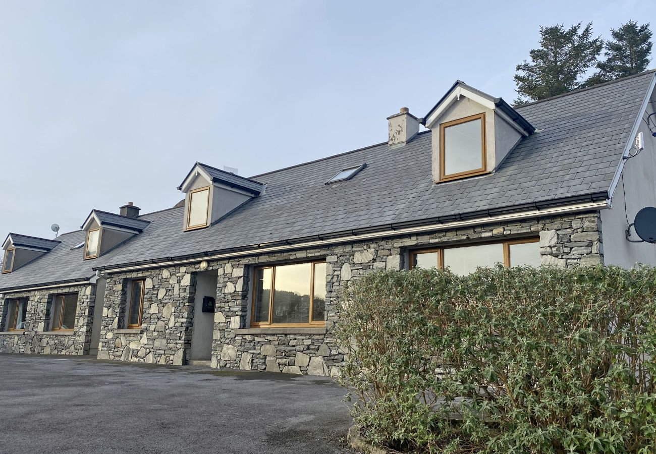 Owenglin River Holiday Home situated in Clifden town