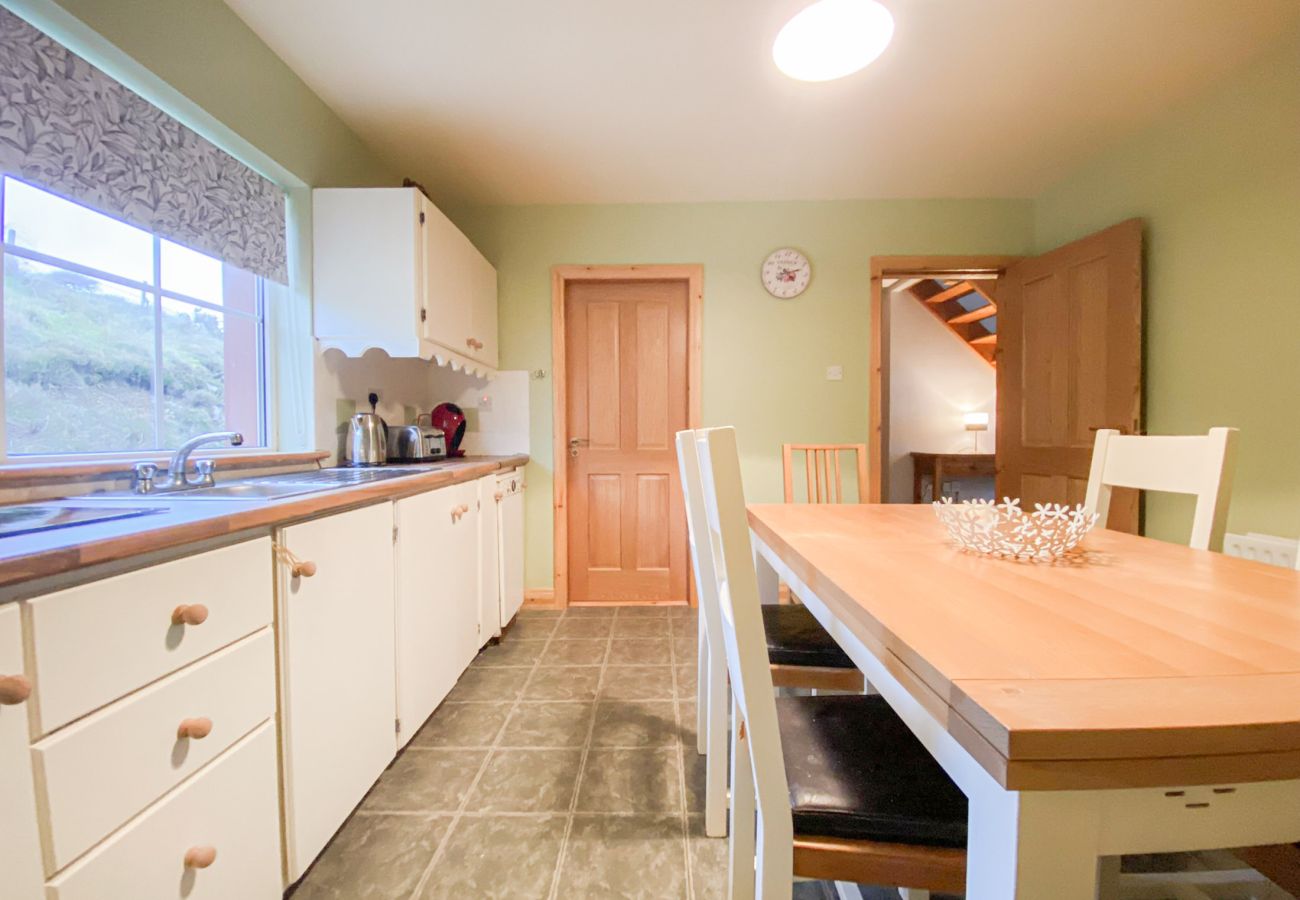 Galway Road Holiday Home, Co. Galway | Coastal Self-Catering Holiday Accommodation Available in Clifden, Connemara, County Galway | Read More and Book