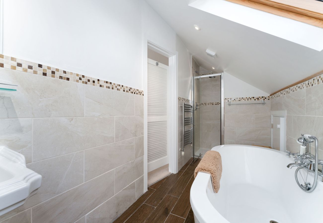 Bathroom in Clifden Countryside Holiday Home