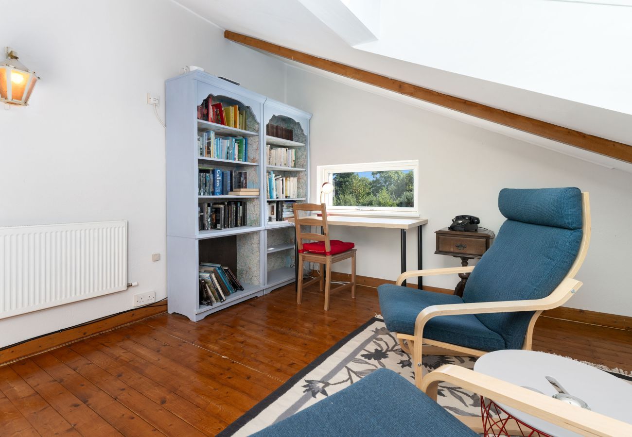 Relaxing area in Clifden Countryside Holiday Home