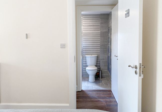 House in Clifden - Clifden Town Large Holiday Home House in Clifden - Clifden Town Large Holiday Home