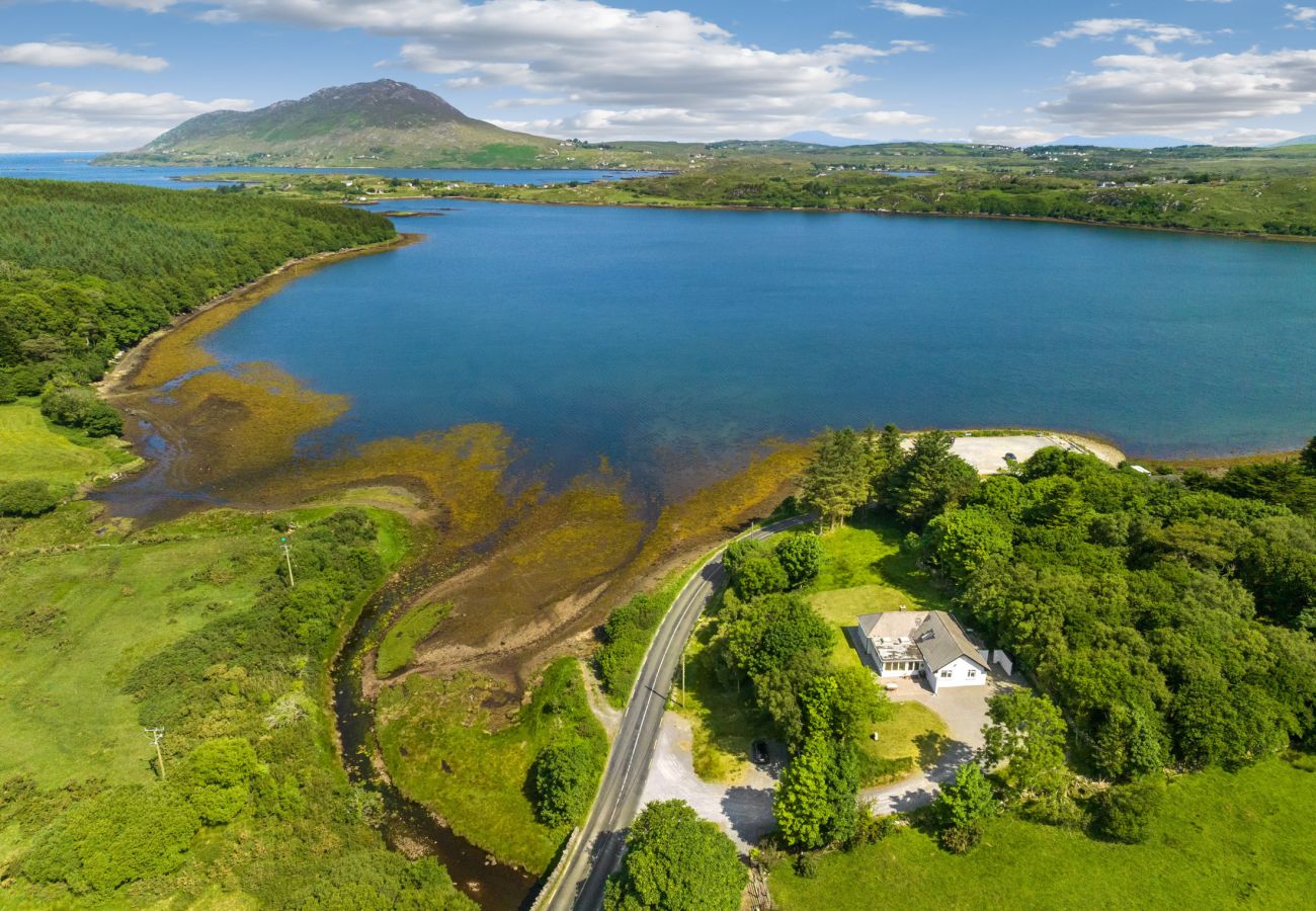 Letterfrack Seaview Holiday Home, Letterfrack, Co. Galway | Coastal Self-Catering Holiday Accommodation Available in Letterfrack, Connemara, County Ga