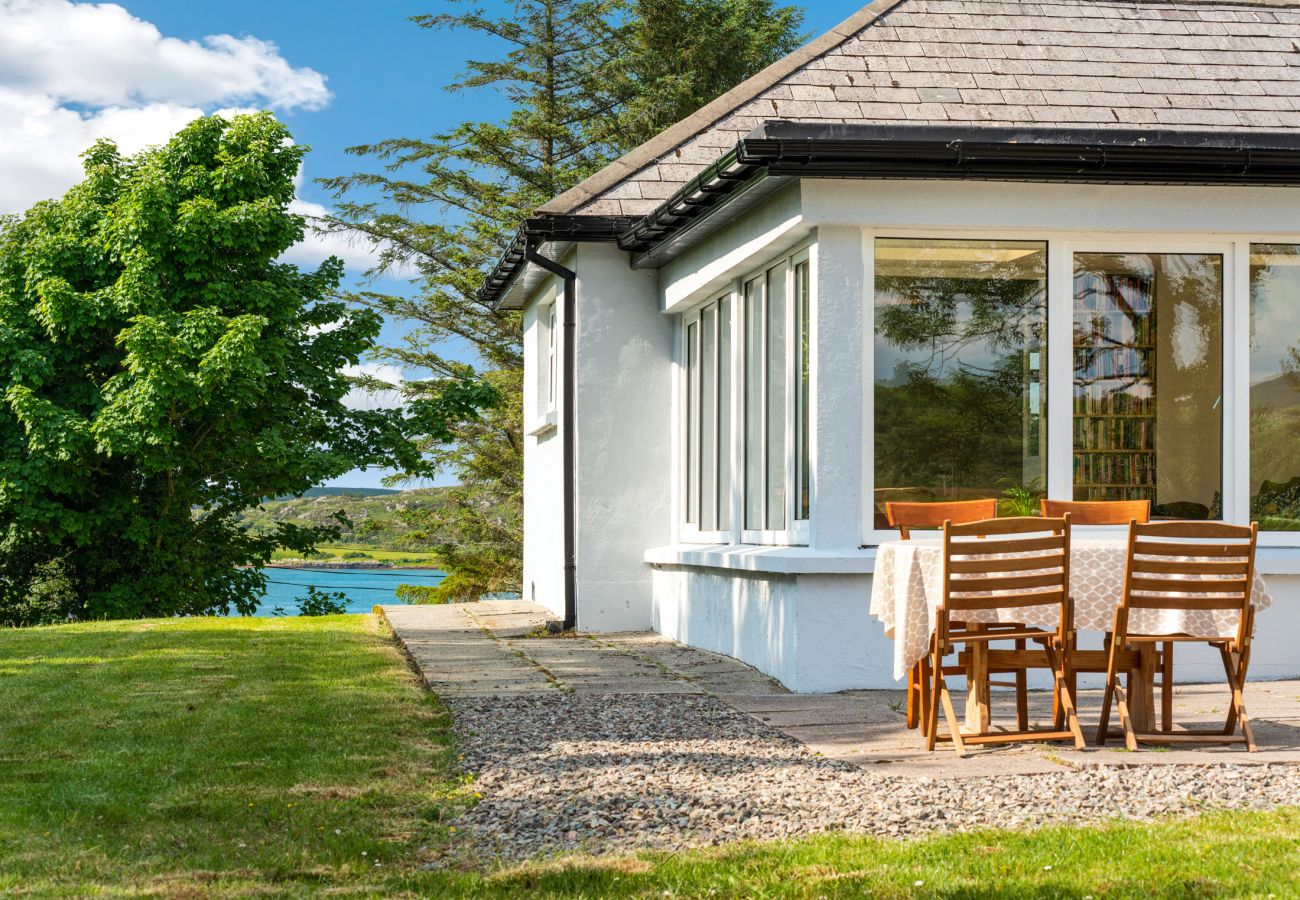 Letterfrack Seaview Holiday Home, Letterfrack, Co. Galway | Coastal Self-Catering Holiday Accommodation Available in Letterfrack, Connemara, County Ga