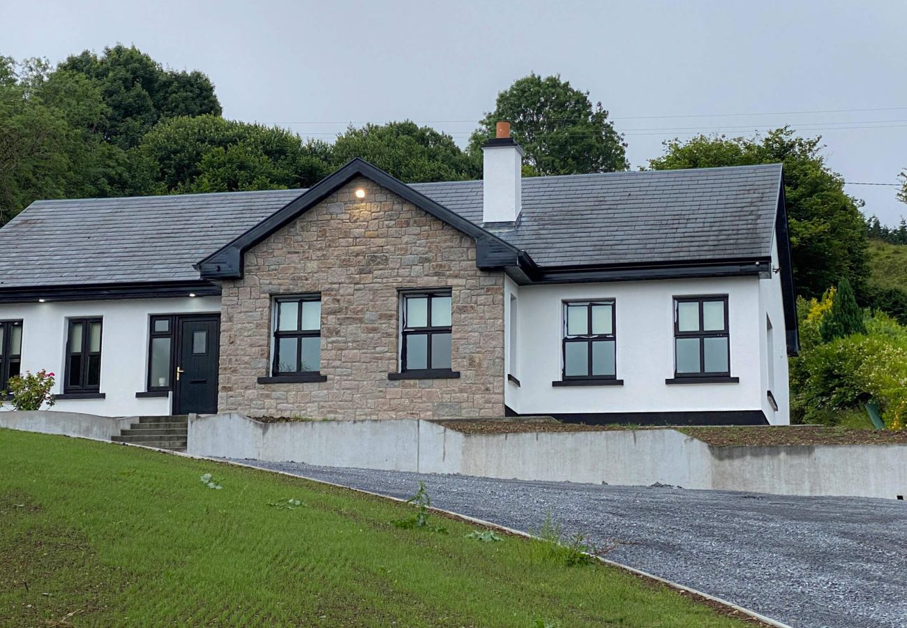 Apartment in Oughterard - Oughterard Woodland Holiday Home