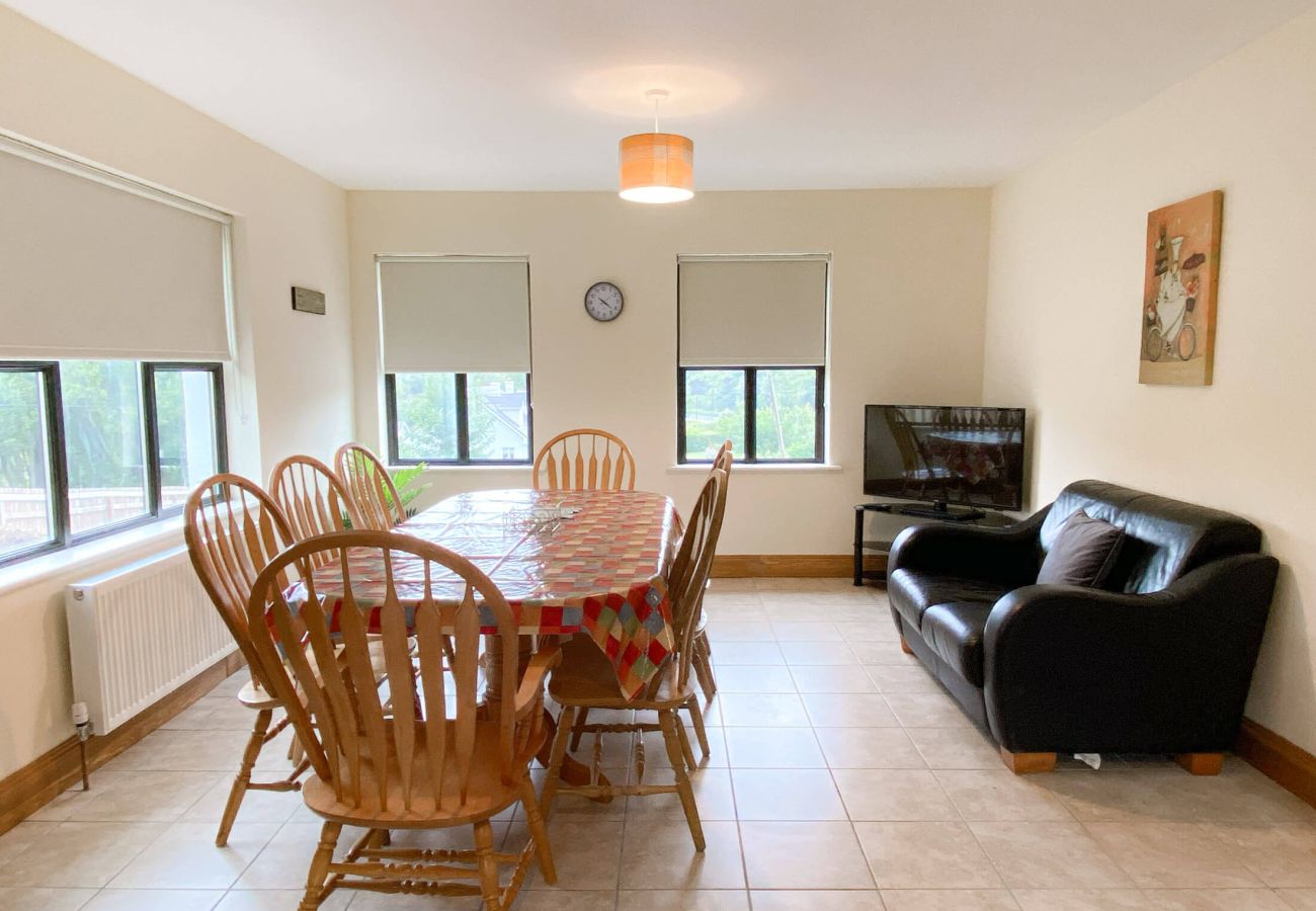 Apartment in Oughterard - Oughterard Woodland Holiday Home