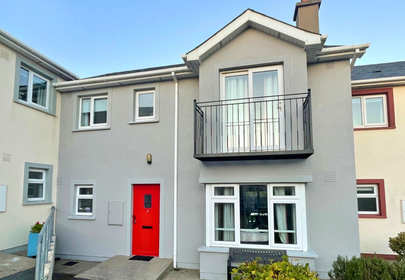 Exterior of Seacliff Holiday Homes No.3 Dunmore East County Waterford 