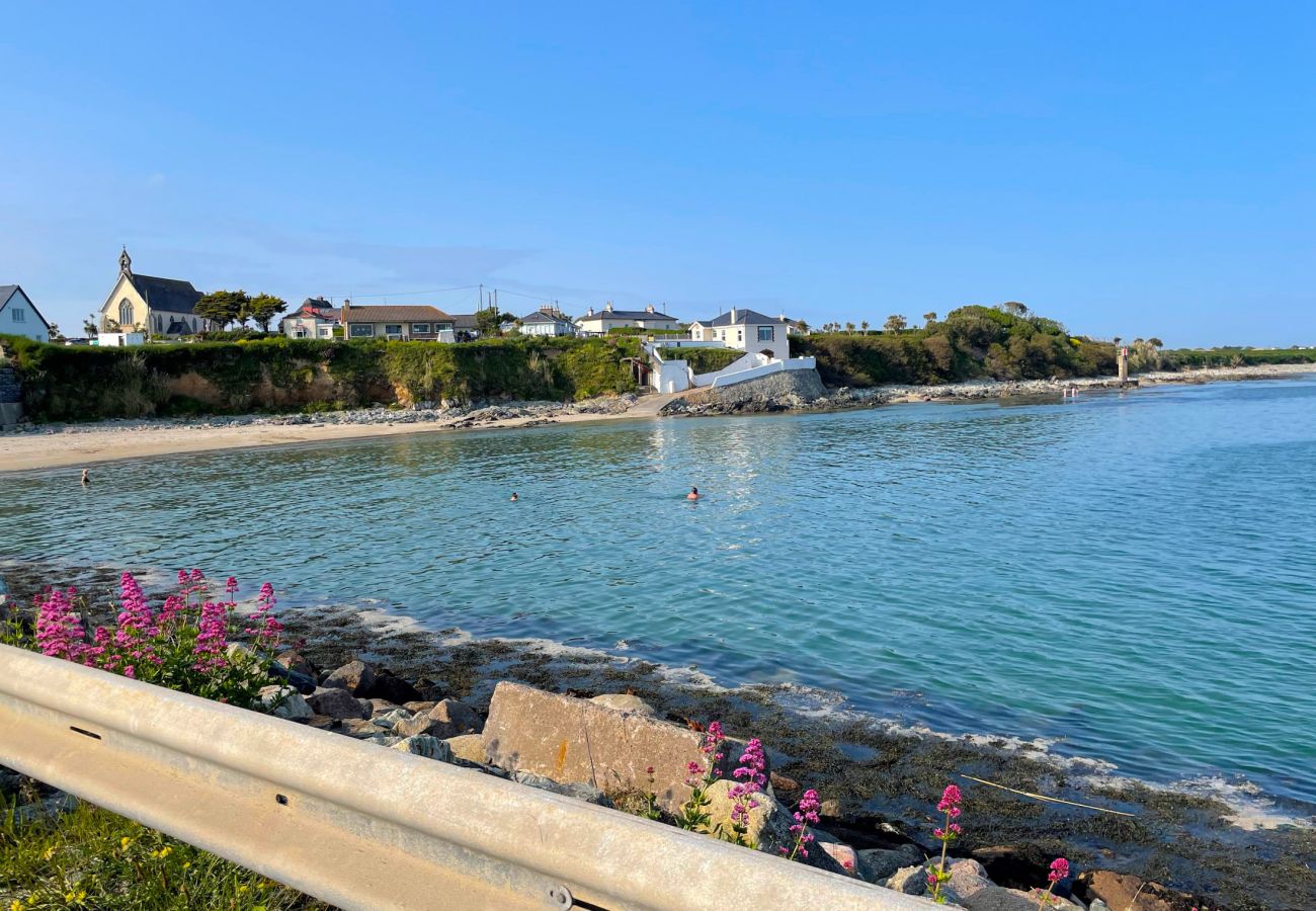 Cottage in Kilmore quay - Inish Holiday Cottage, Mill Road Farm