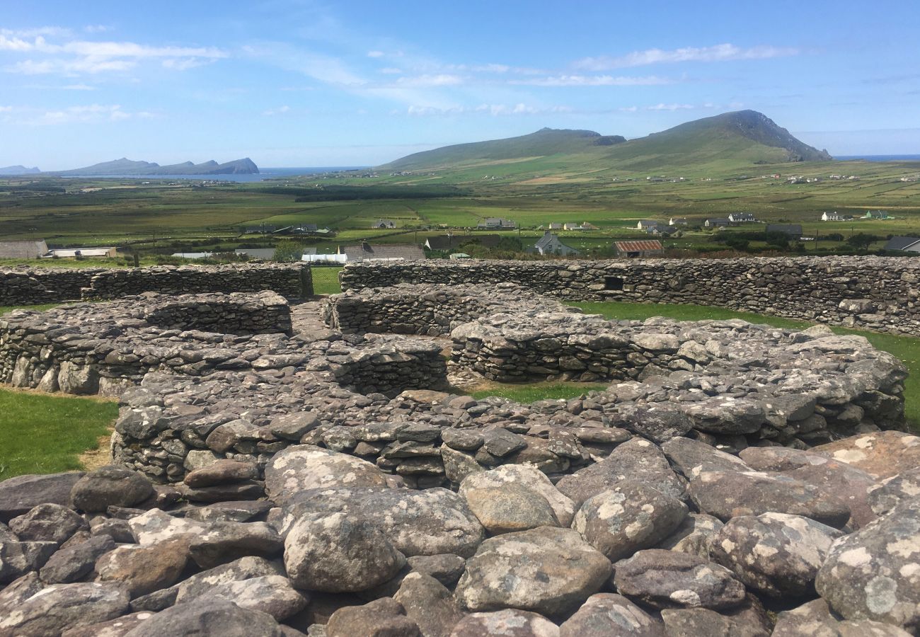 Caithair Na BhFionnurch Ballydavid County Kerry