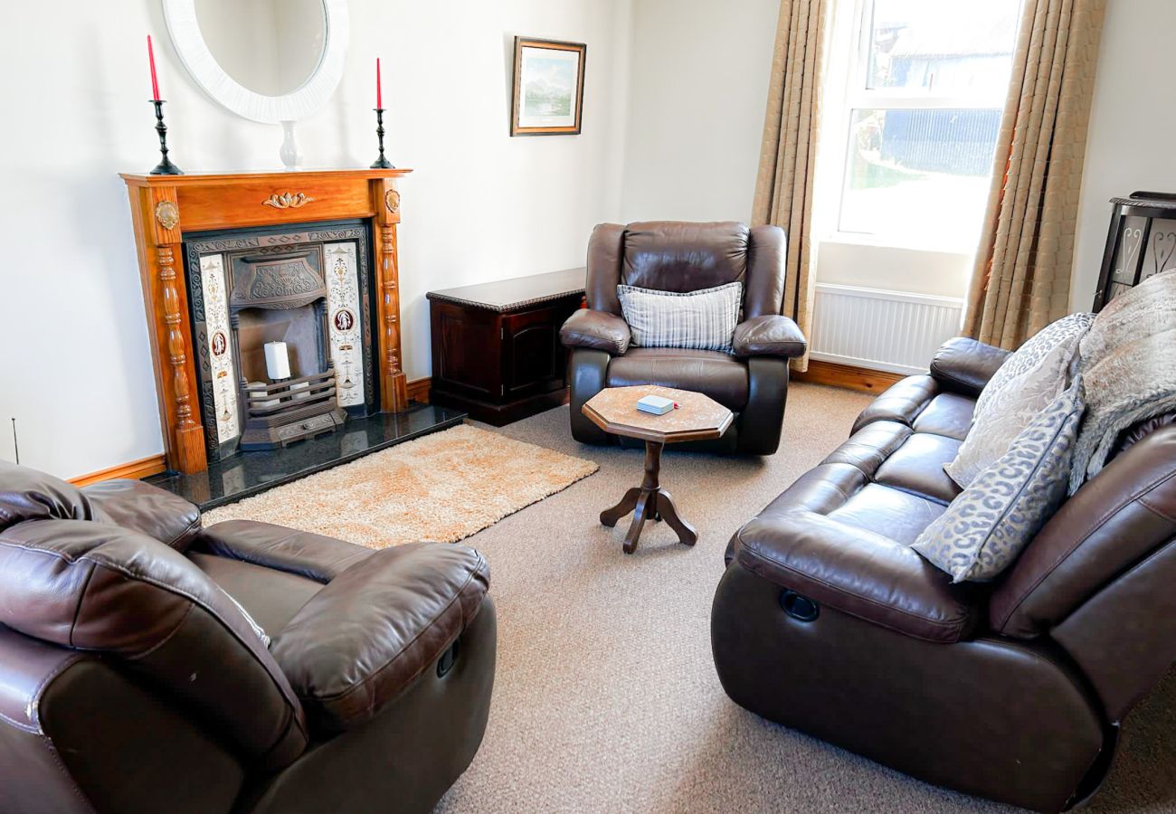 Living Room Farranfore Farmhouse Co. Kerry - Farmhouse available Co. Kerry Ireland