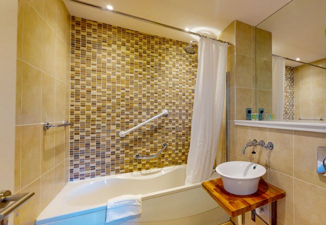 House in Castlemartyr - Castlemartyr Holiday Lodges No 3 (2 Bed) House in Castlemartyr - Castlemartyr Holiday Lodges No 3 (2 Bed)