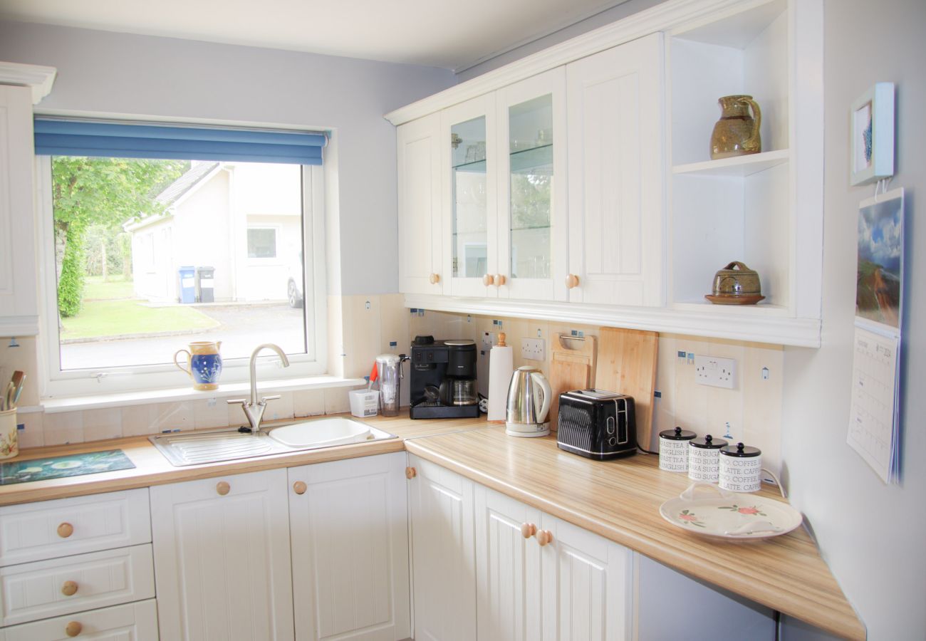 Contemporary bright spacious kitchen in Dunmore Villas Holiday Home No 1 