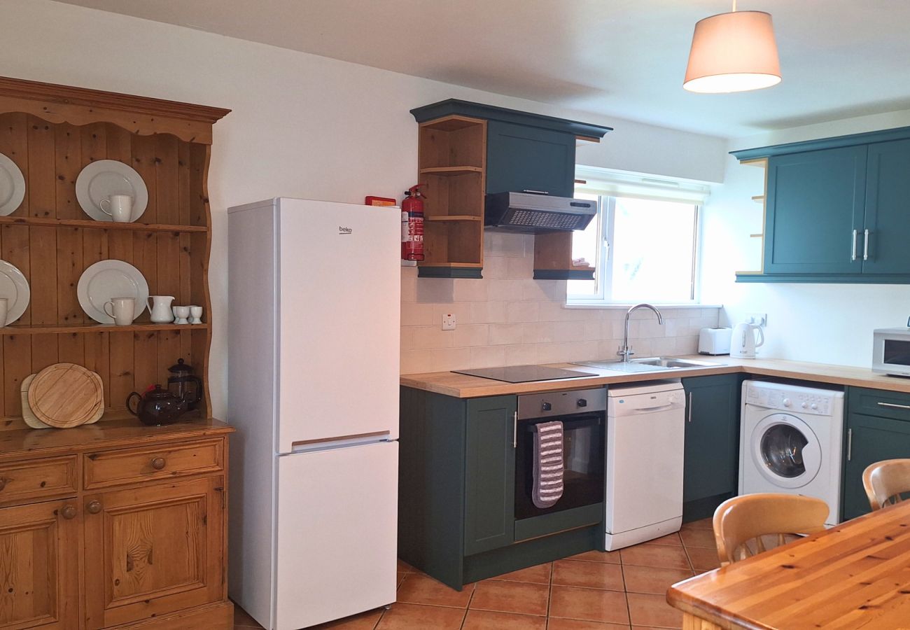 House in Dingle - Dingle Harbour Cottages (3 Bed - Sleeps 6) Type B