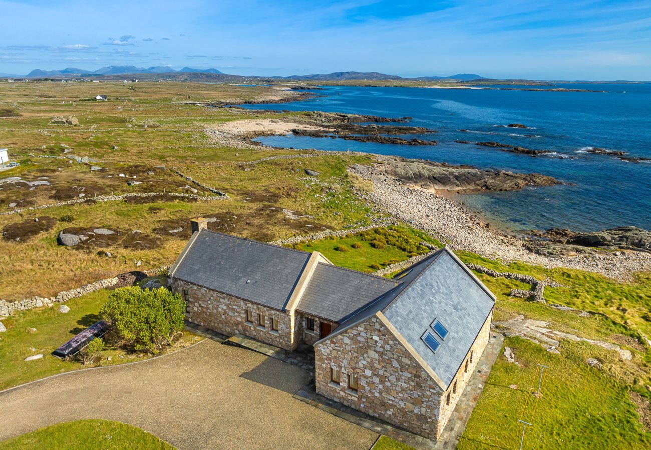 Ocean View Holiday Home. Connemara's WIld Atlantic Way. Family holidays. Close to sea. Aerial view. 