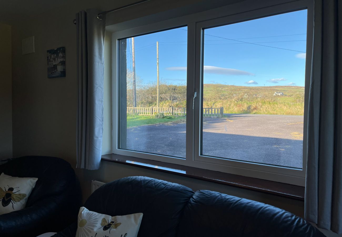 Honeybee Cottage Valentia Co Kerry. Spectacular views. 